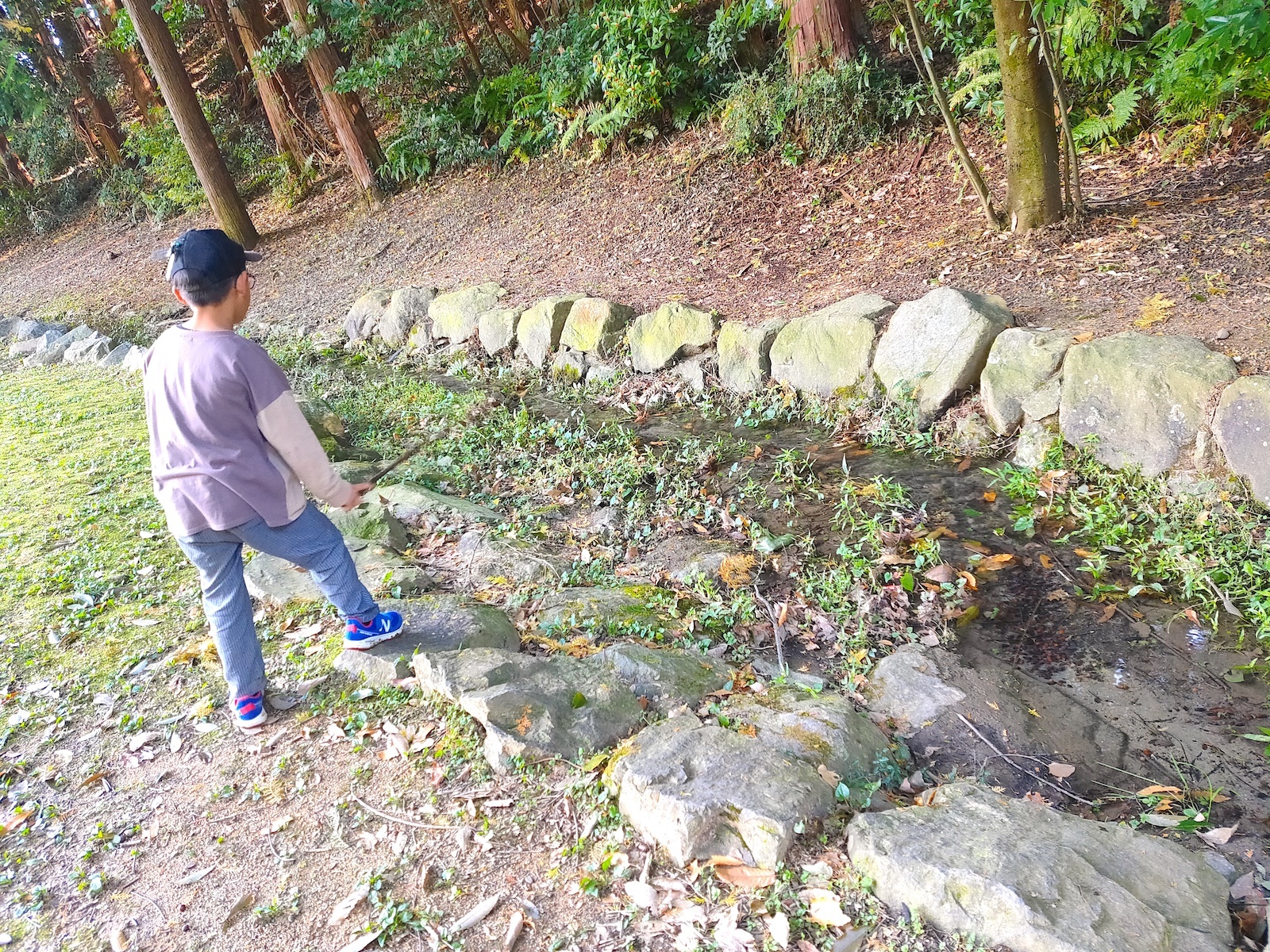 小川