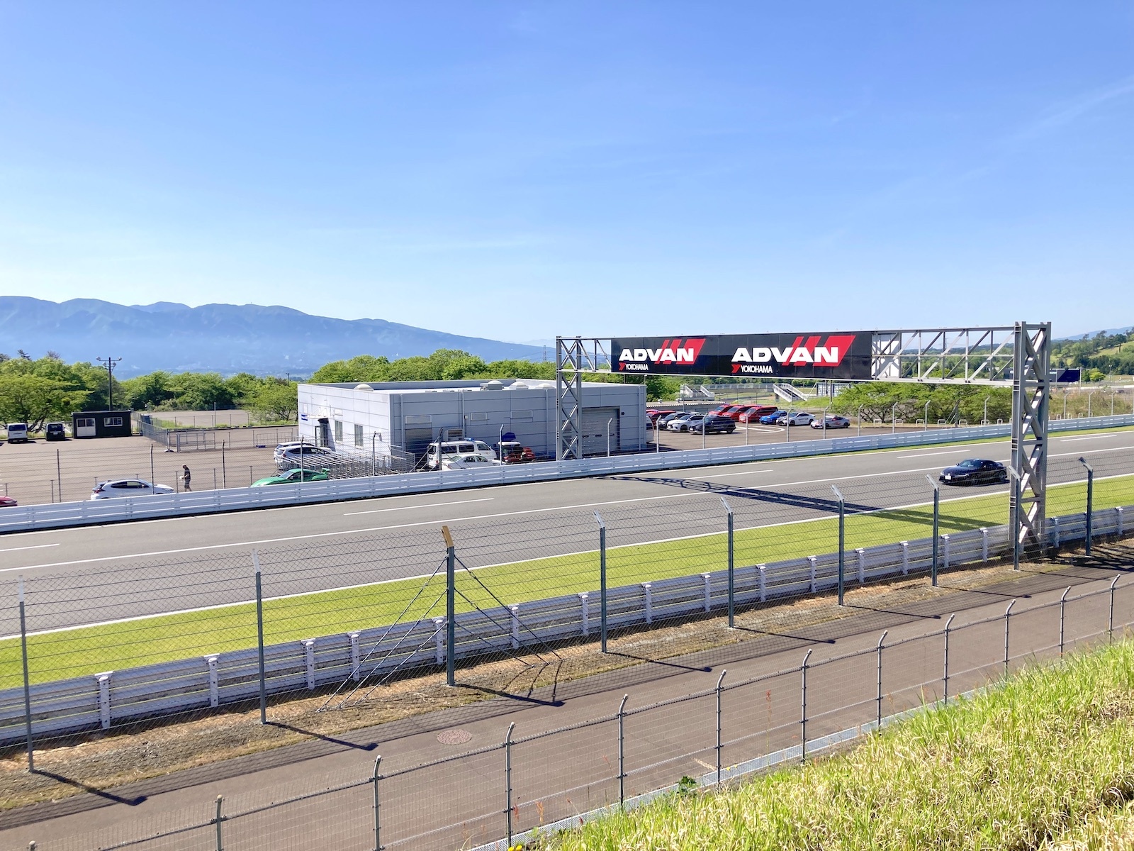レーシングカー