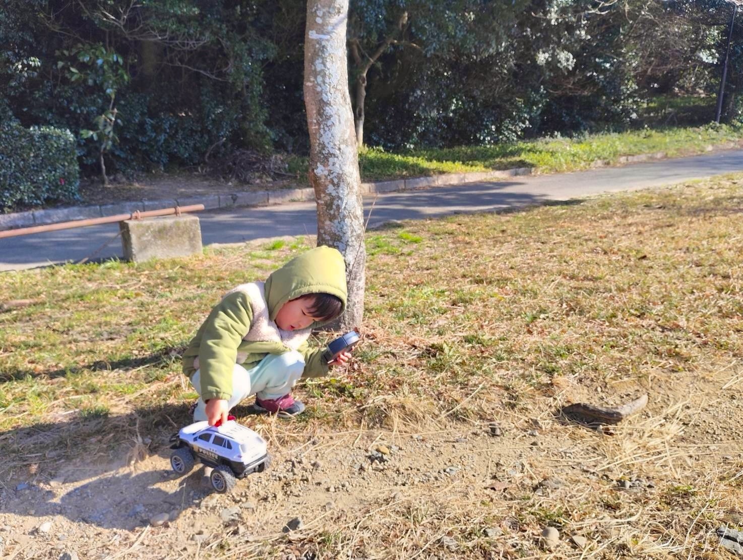 ラジコンを戻す
