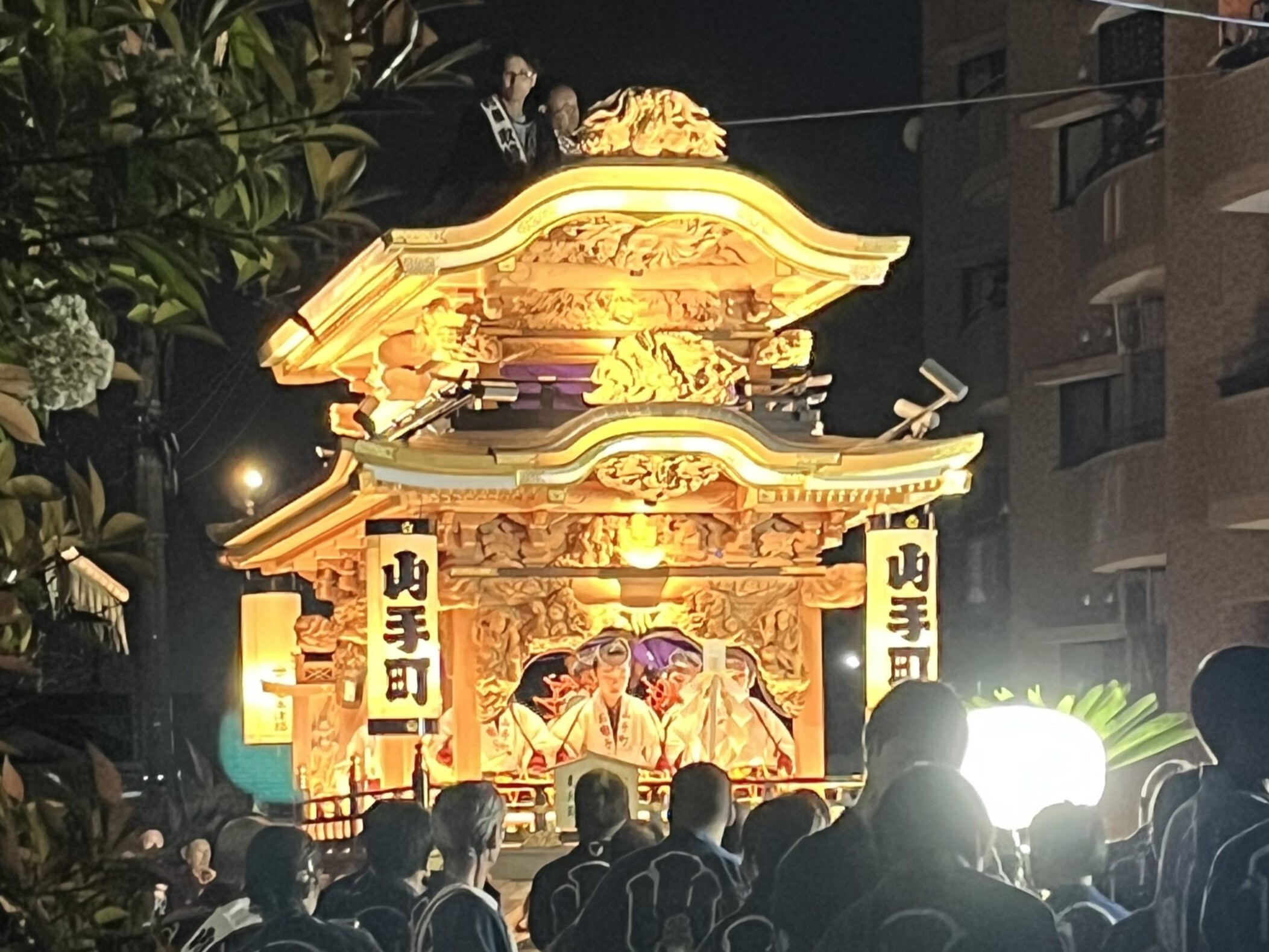 屋台引き回し