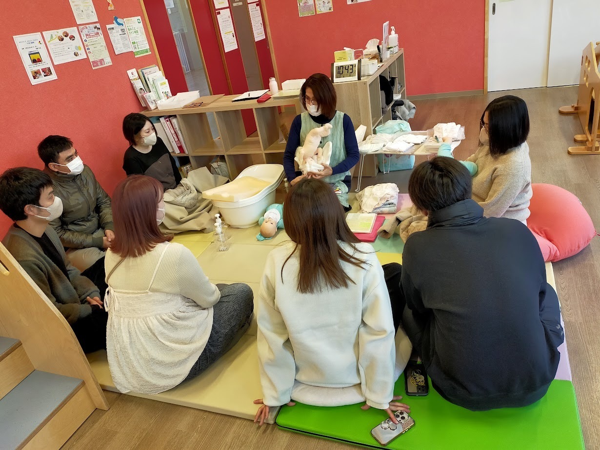 【画像】すくすく プレママ・パパと(妊婦さんと家族のための講座)
