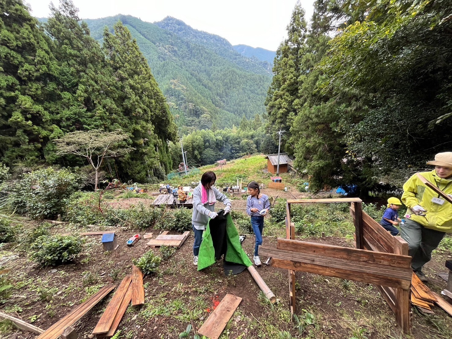 【画像】佐久間の山で秋の自然を体感しよう！