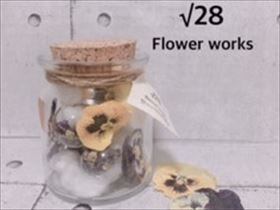 √28