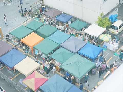 まるたま出店