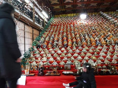 迫力の段飾り