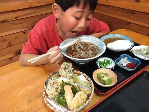 そばの定食