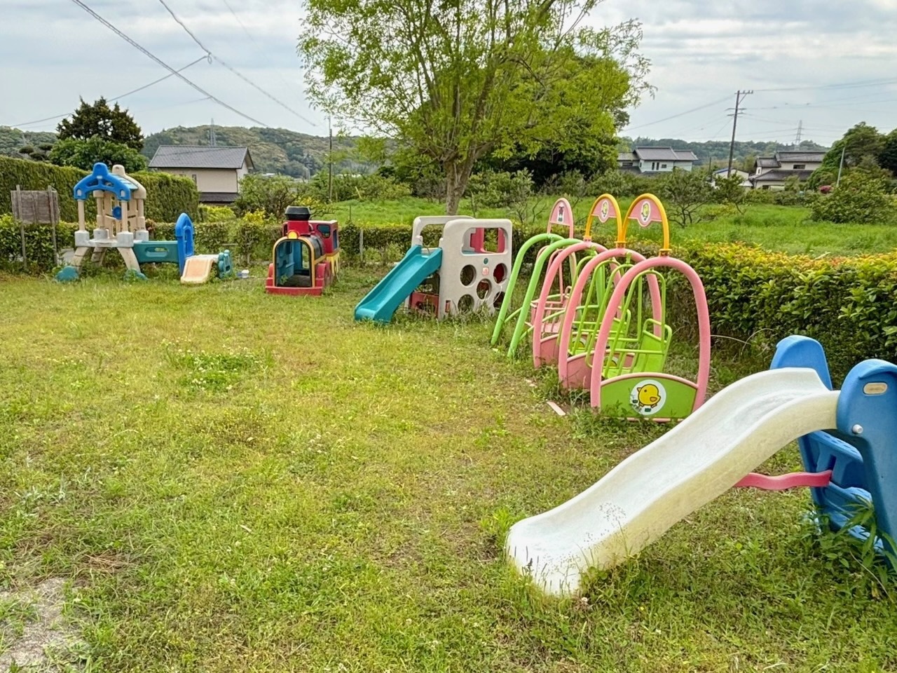 外の遊具