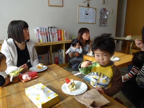 ケーキ作り３