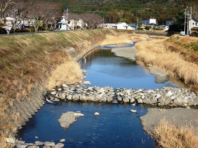 八幡ケヤキ公園