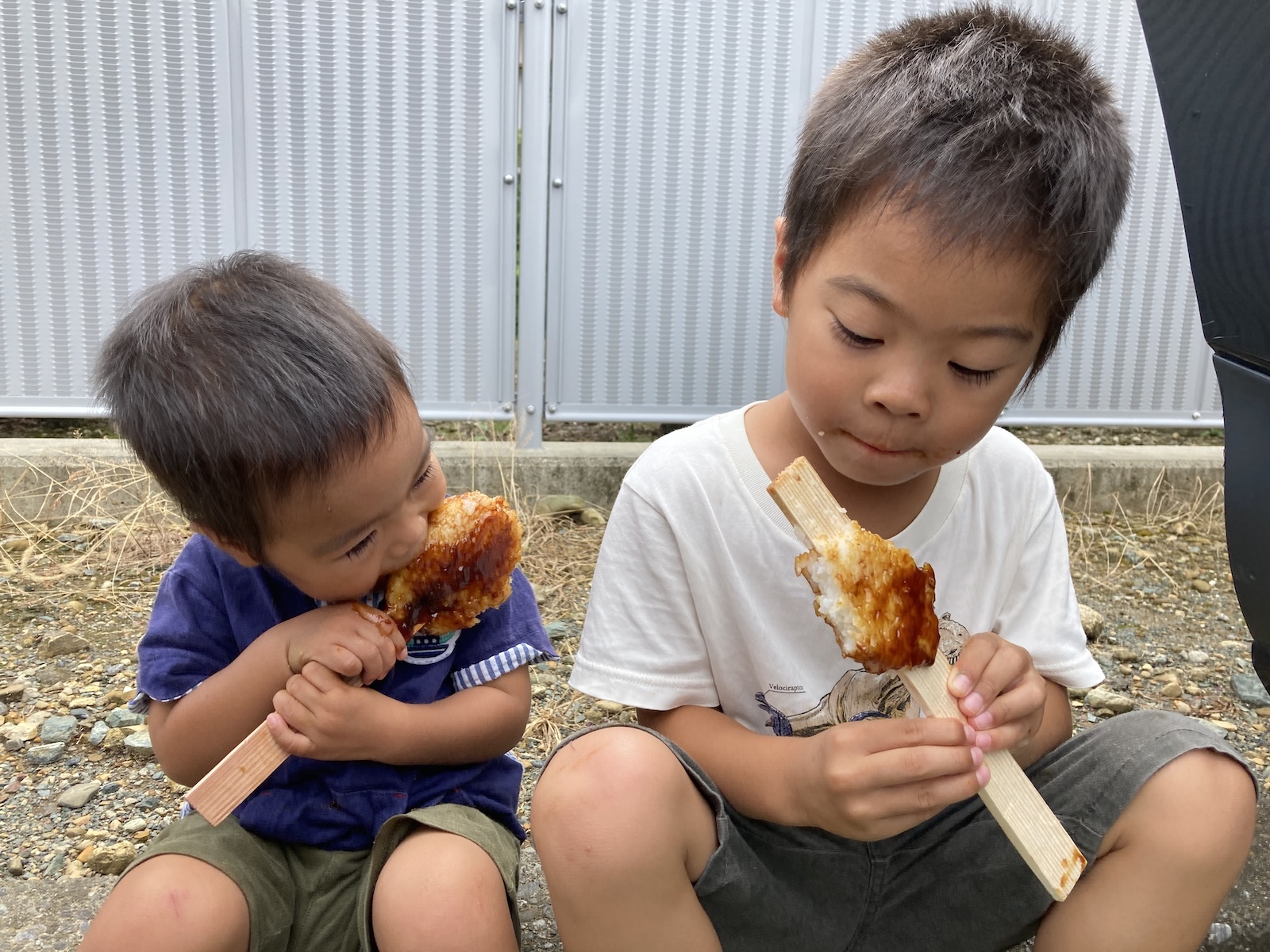 試食